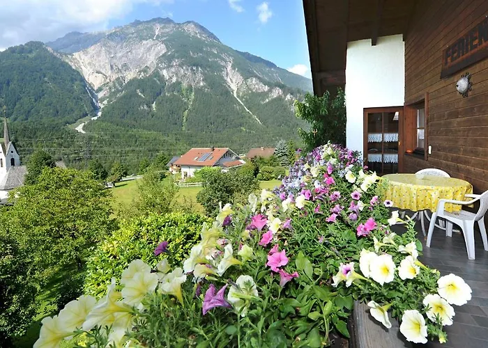 Gertrud Flatz Apartment *